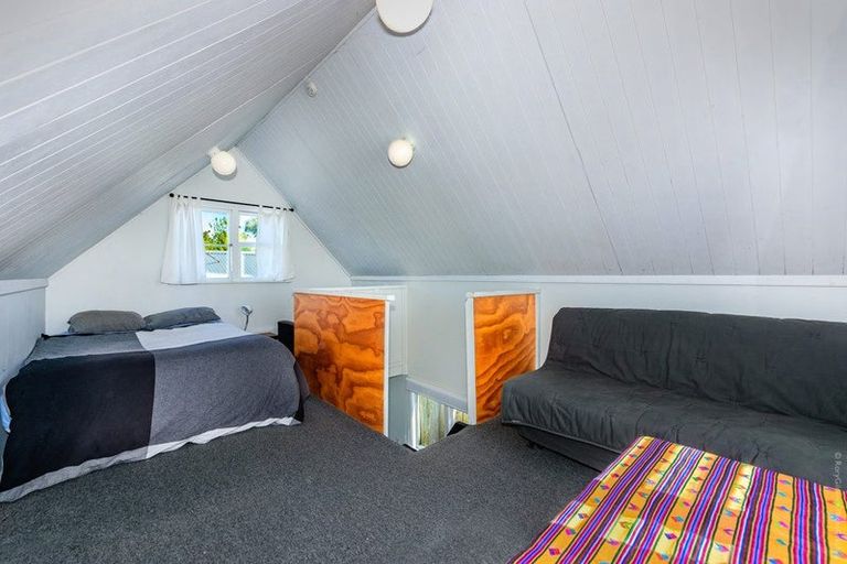 Photo of property in 437 Ferry Road, Woolston, Christchurch, 8023