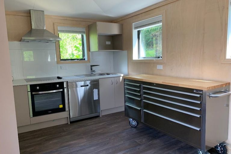 Photo of property in 2a Rimu Road, Stanmore Bay, Whangaparaoa, 0932