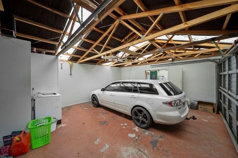 Photo of property in 17 Clifford Street, Hawera, 4610