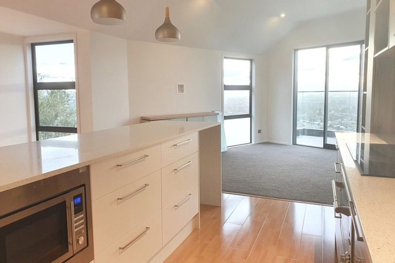 Photo of property in 2/14 Lookaway Place, Huntsbury, Christchurch, 8022