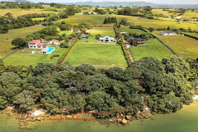 Photo of property in 37 Greenock Drive, Manukau Heads, Waiuku, 2684