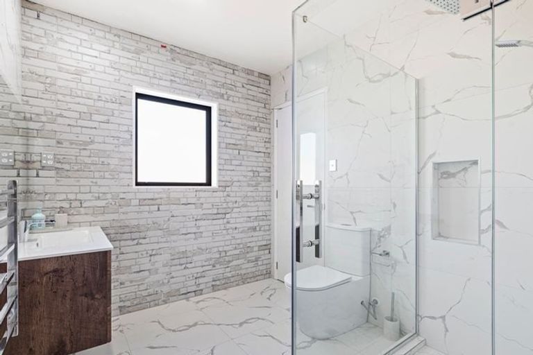 Photo of property in 55 Clarks Beach Road, Clarks Beach, 2122