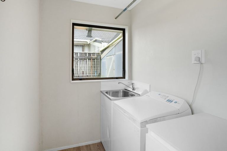 Photo of property in 1/37 Bracken Road, Paparangi, Wellington, 6037