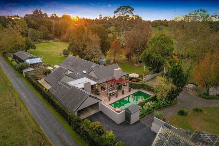 Photo of property in 44 Dale Road, Ramarama, Drury, 2579