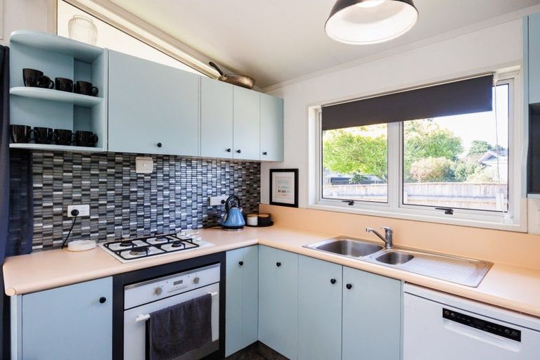 Photo of property in 29 Stillwater Place, Westbrook, Palmerston North, 4412