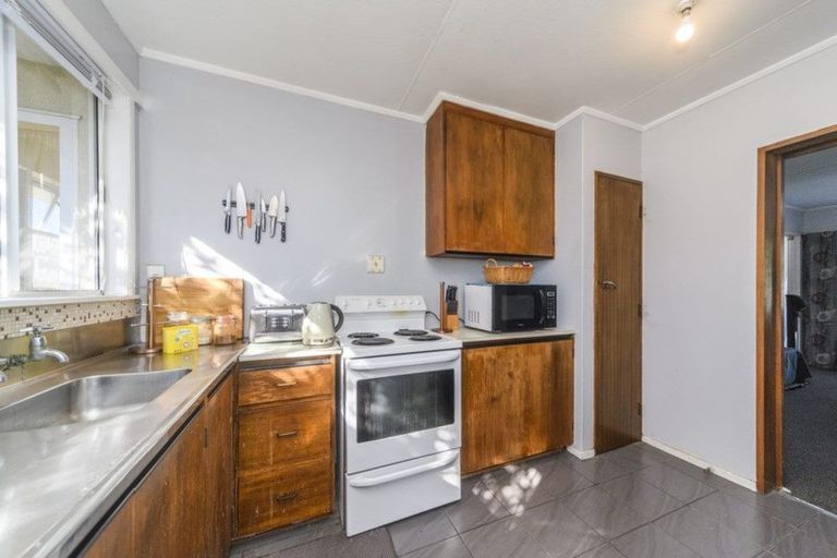 Photo of property in 3/272 Grey Street, Palmerston North, 4414