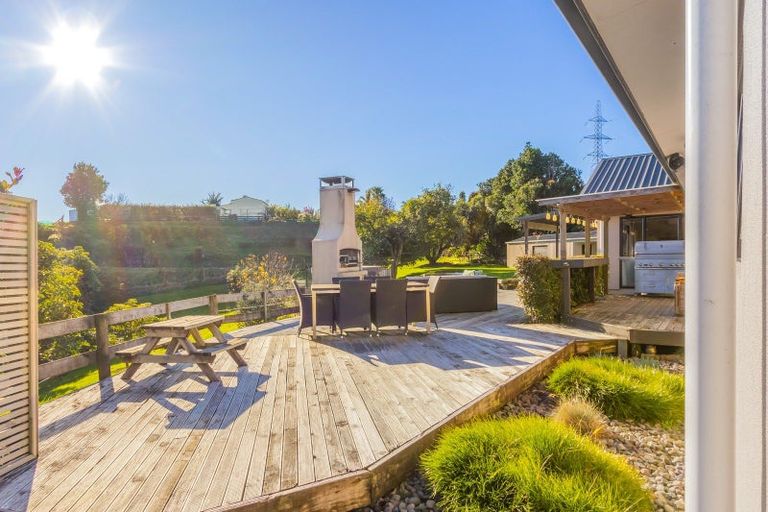 Photo of property in 96 Panorama Drive, Welcome Bay, Tauranga, 3175