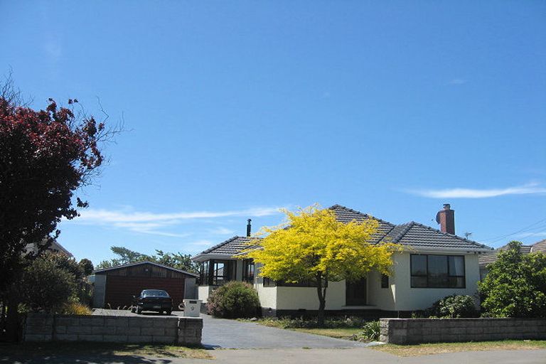 Photo of property in 9 Cossar Street, Burwood, Christchurch, 8083