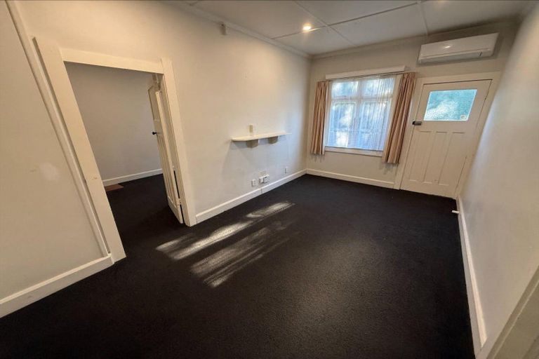 Photo of property in 8 Gurr Place, Aramoho, Whanganui, 4500