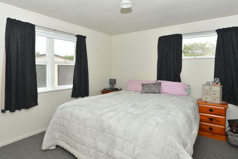 Photo of property in 18 Mcmillan Avenue, Te Kamo, Whangarei, 0112