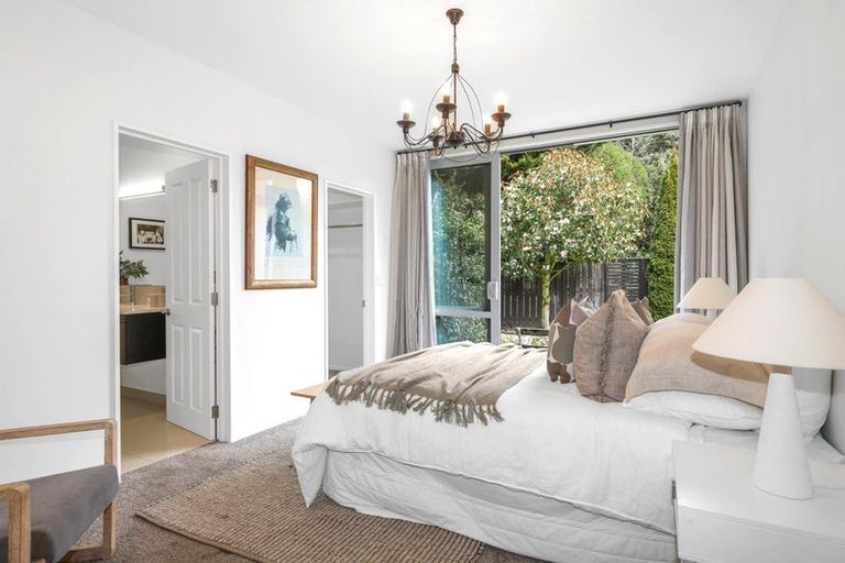 Photo of property in 4 Chorley Place, Hillsborough, Christchurch, 8022