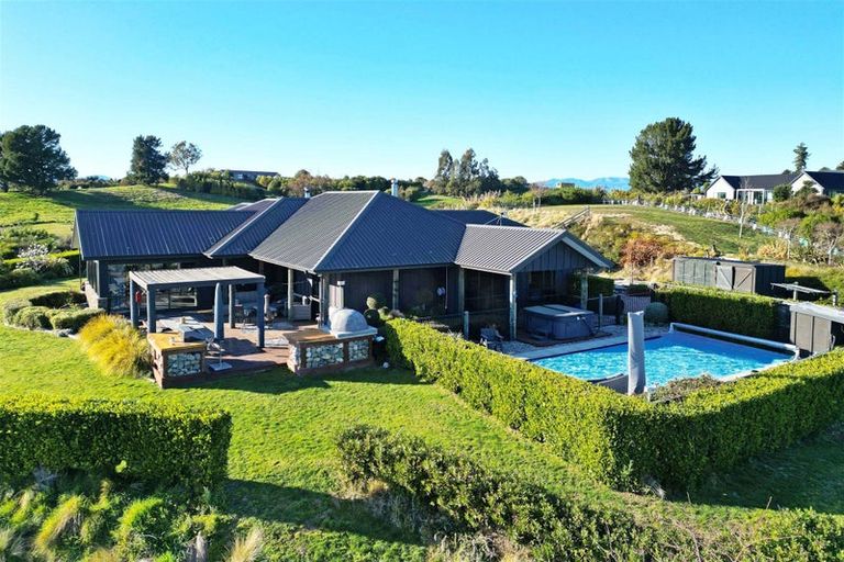 Photo of property in 4 Amber Rise, Tasman, Upper Moutere, 7173