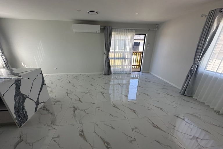 Photo of property in 9 Forbes Road, Favona, Auckland, 2024