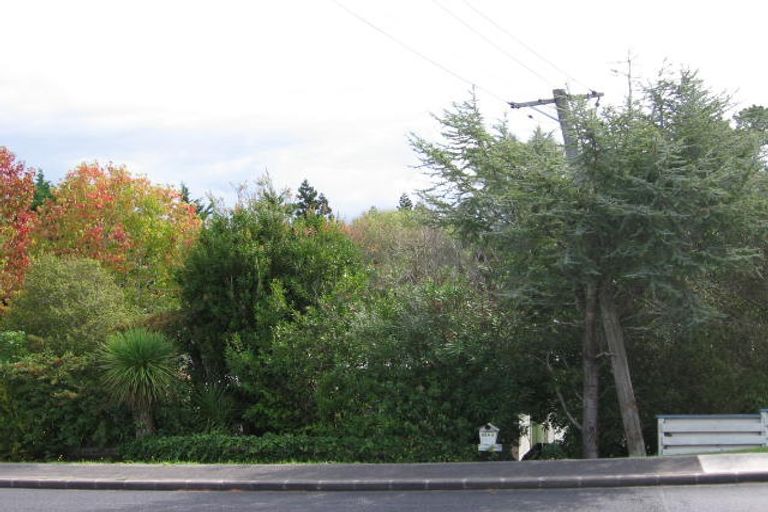 Photo of property in 984a Beach Road, Torbay, Auckland, 0630