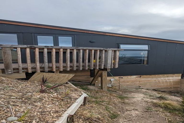 Photo of property in 9 Rifleman Lane, Redcliffs, Christchurch, 8081