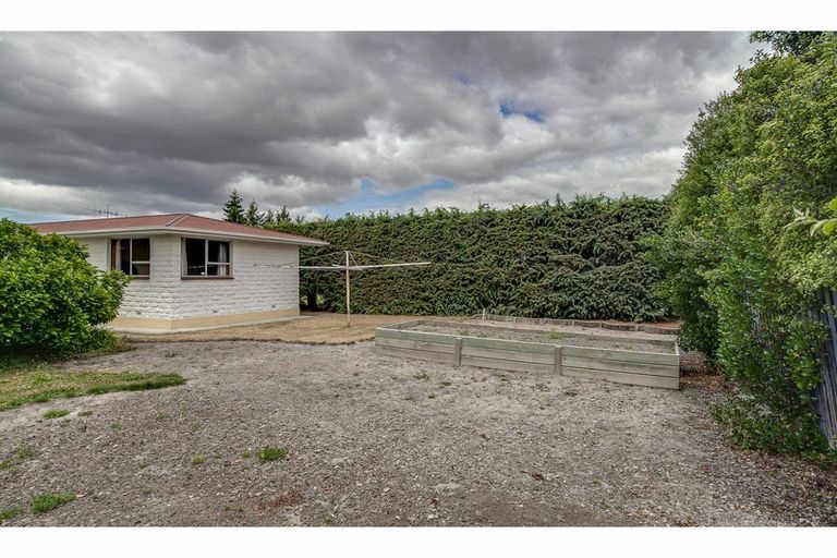 Photo of property in 25 Kyber Street, Pleasant Point, 7903