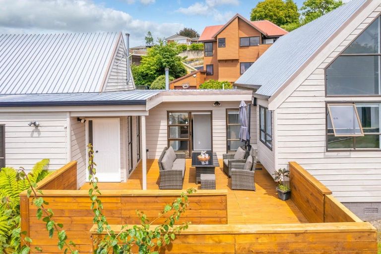 Photo of property in 11 Stirling Place, Dinsdale, Hamilton, 3204