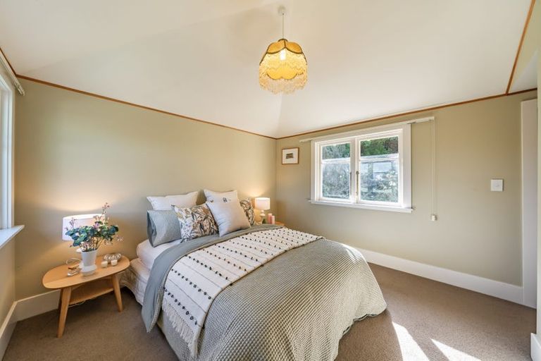 Photo of property in 309 Muritai Road, Eastbourne, Lower Hutt, 5013