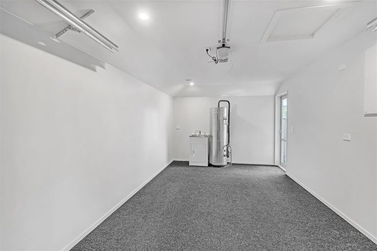 Photo of property in 9/3 Nyoli Street, Northcote, Christchurch, 8052