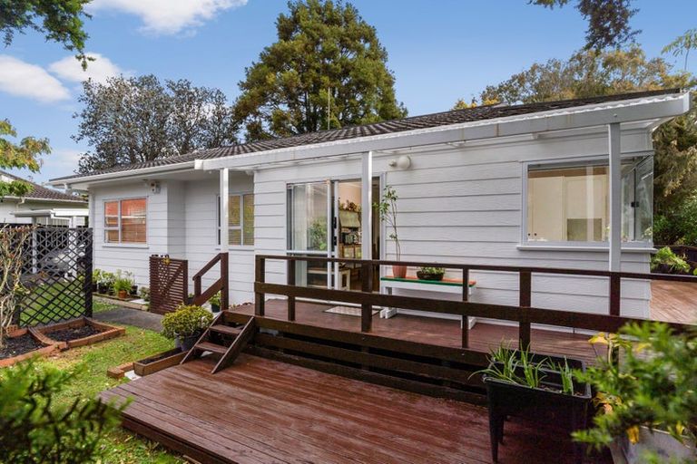 Photo of property in 3/103 Titirangi Road, New Lynn, Auckland, 0600