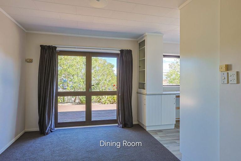 Photo of property in 11a Campbell Street, Havelock North, 4130