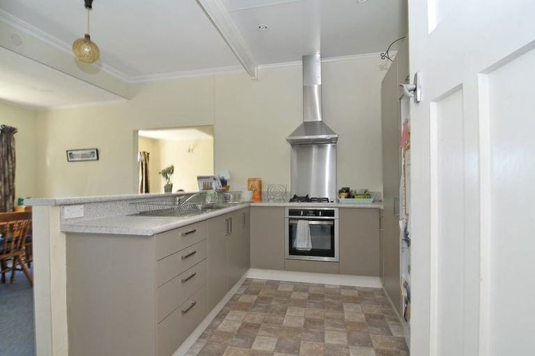 Photo of property in 26 Farnham Street, Mornington, Wellington, 6021
