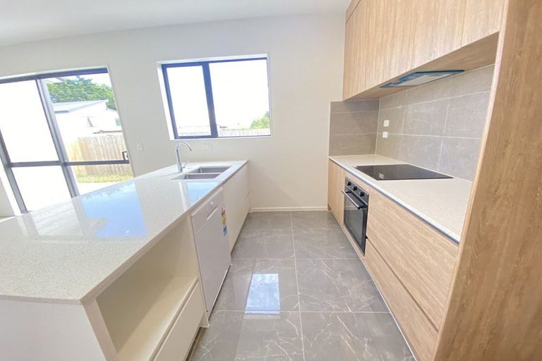 Photo of property in 6a Geordie Street, Henderson, Auckland, 0612