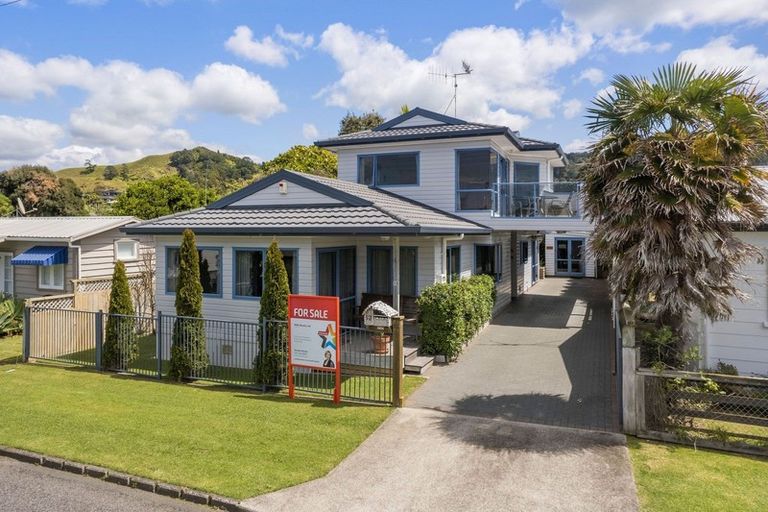 Photo of property in 13 Marine Avenue, Waihi Beach, 3611