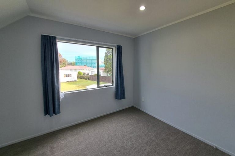 Photo of property in 53 Kona Crescent, Henderson, Auckland, 0610