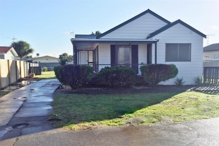 Photo of property in 26 Station Road, Takanini, 2112