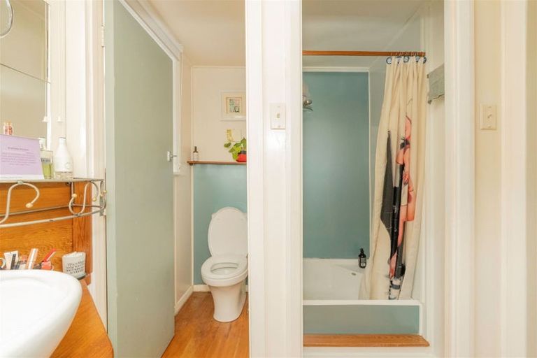 Photo of property in 72 Park Avenue, Waitarere Beach, Levin, 5510