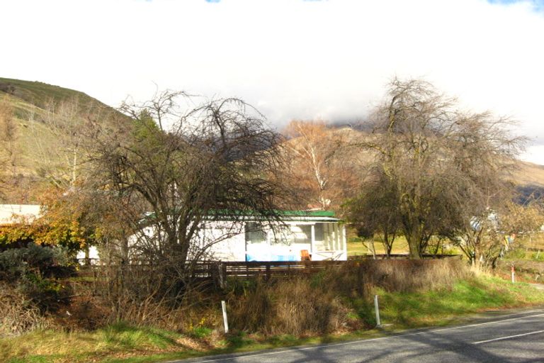 Photo of property in 706 Lake Hayes-arrow Junction Highway, Lake Hayes, Queenstown, 9371
