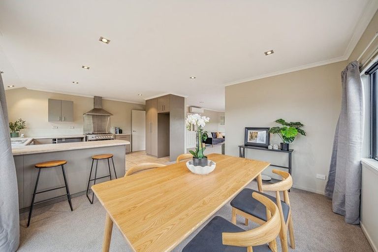 Photo of property in 115 Kirton Drive, Riverstone Terraces, Upper Hutt, 5018