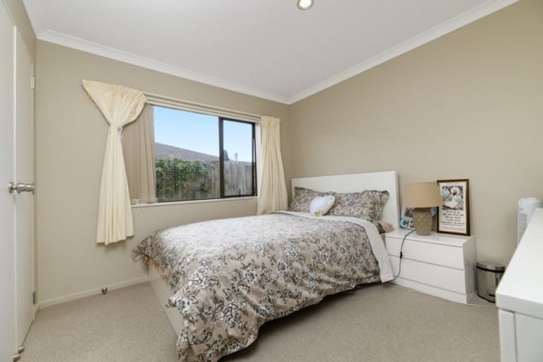 Photo of property in 9 Kereru Place, Pyes Pa, Tauranga, 3112