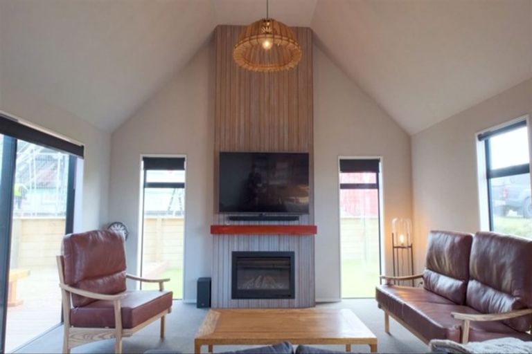 Photo of property in 43 Northburn Road, Wanaka, 9305