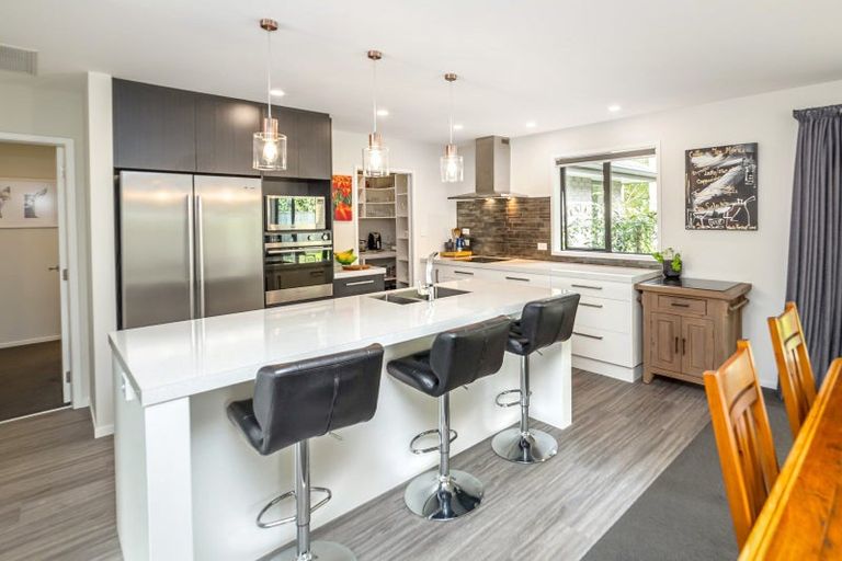 Photo of property in 37 Westwood Avenue, Greytown, 5712