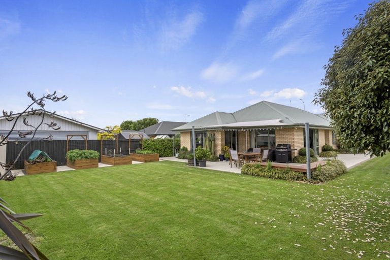 Photo of property in 128 South Belt, Rangiora, 7400