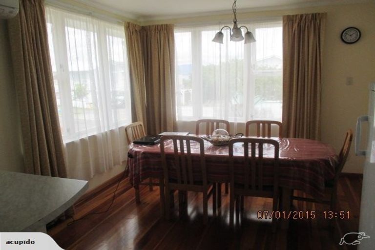 Photo of property in 7 Magnolia Grove, Maungaraki, Lower Hutt, 5010
