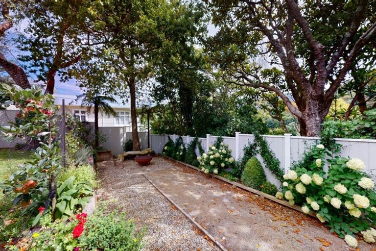 Photo of property in 38 Kenya Street, Ngaio, Wellington, 6035