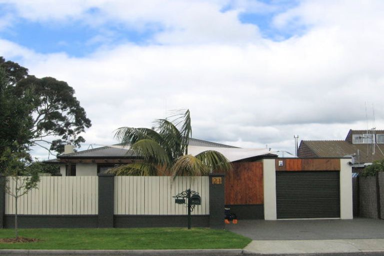 Photo of property in 21 Stratford Place, Otumoetai, Tauranga, 3110