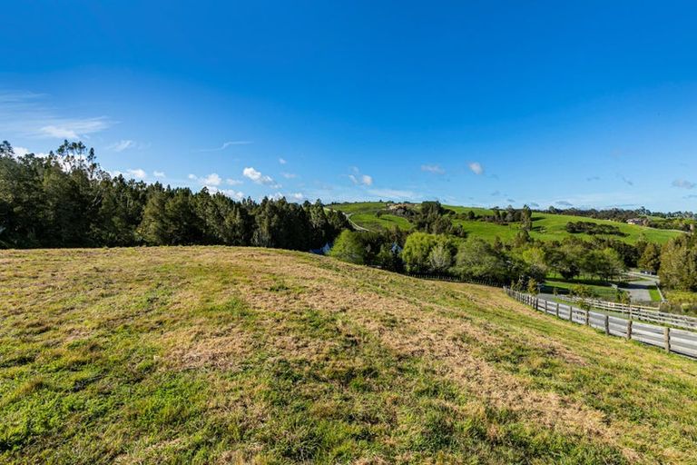 Photo of property in 5 Waymau Lane, Coatesville, 0792