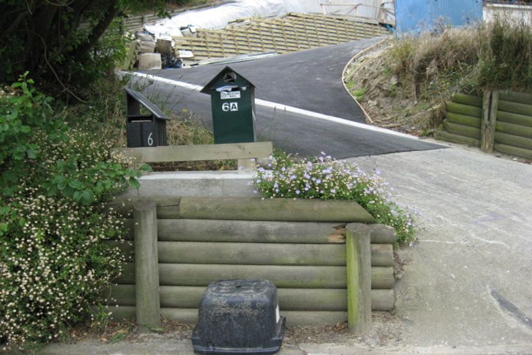 Photo of property in 6 Days Road, Lyttelton, 8082