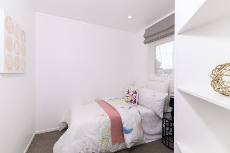 Photo of property in 7/12 Raines Avenue, Forrest Hill, Auckland, 0620