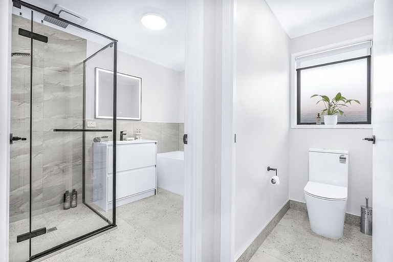 Photo of property in 16 Aria Court, Fairview Downs, Hamilton, 3214