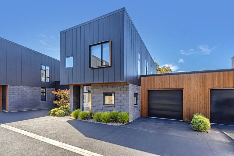 Photo of property in 9/58 Waltham Road, Sydenham, Christchurch, 8023