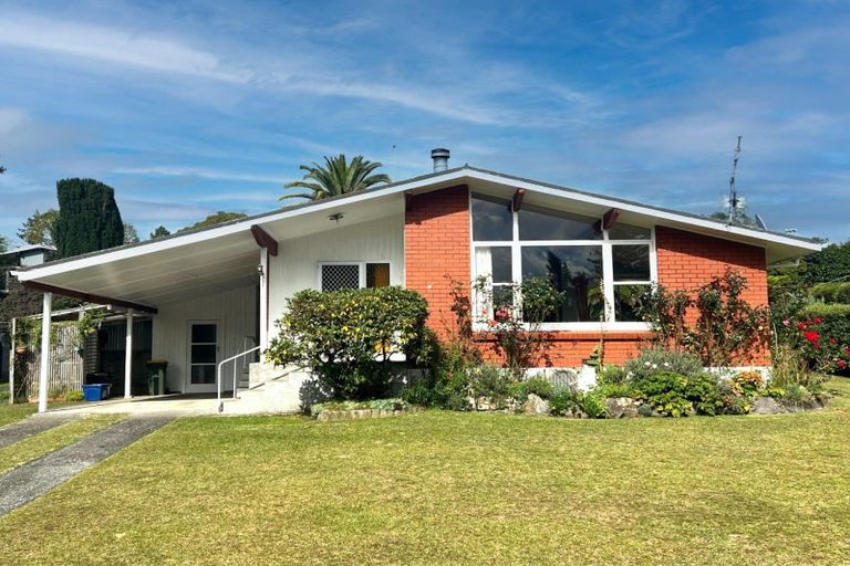 Photo of property in 24 Hall Crescent, Taumarunui, 3920