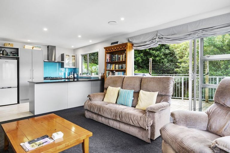 Photo of property in 12c Freeling Street, Island Bay, Wellington, 6023