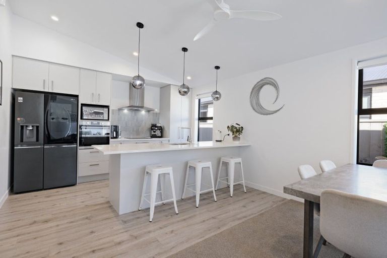 Photo of property in 6 Maara Close, Papamoa Beach, Papamoa, 3118