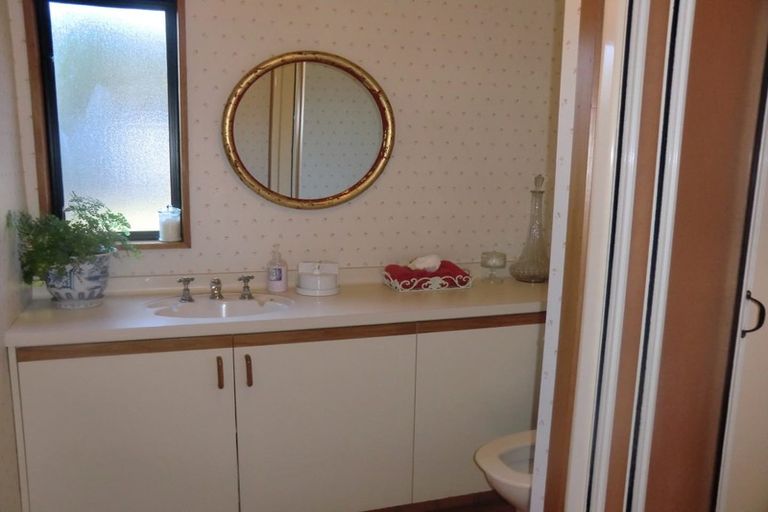 Photo of property in 2/240a Condell Avenue, Papanui, Christchurch, 8053