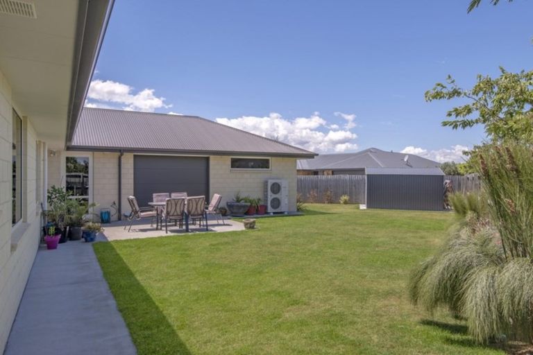 Photo of property in 2 Binyon Place, Rolleston, 7614